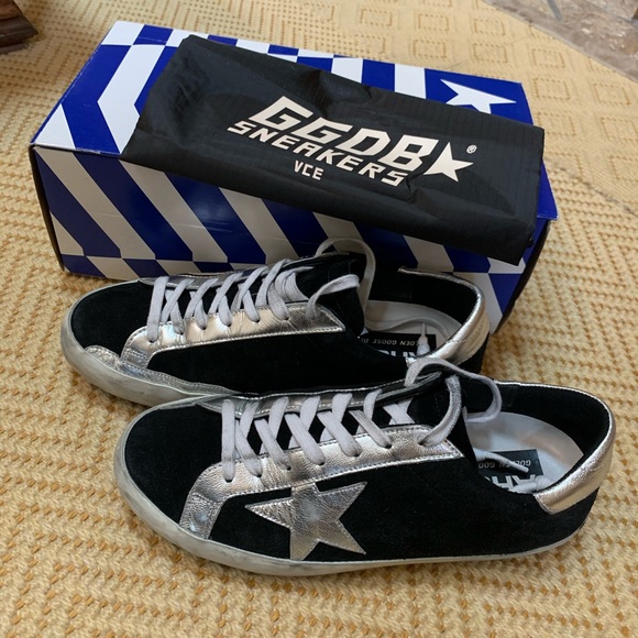 Golden Goose sneakers - Picture 2 of 5